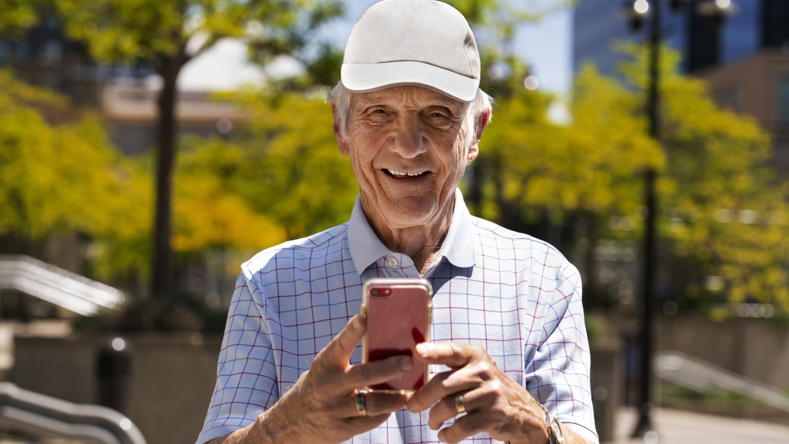 Empréstimo Consignado em 2025: O Guia Completo para Aposentados e Pensionistas do INSS